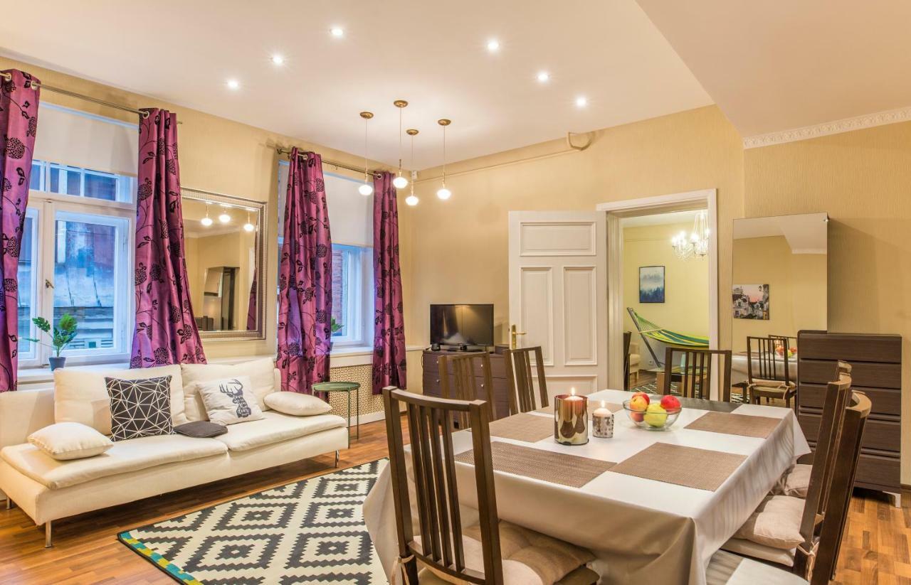 Charming Spacious 3 Bedroom In Old Town 里加 外观 照片