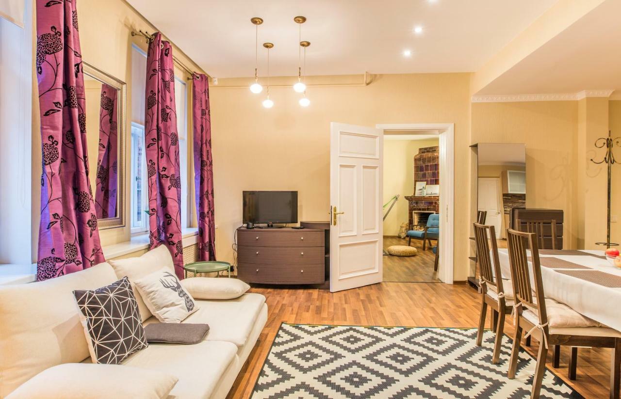 Charming Spacious 3 Bedroom In Old Town 里加 外观 照片