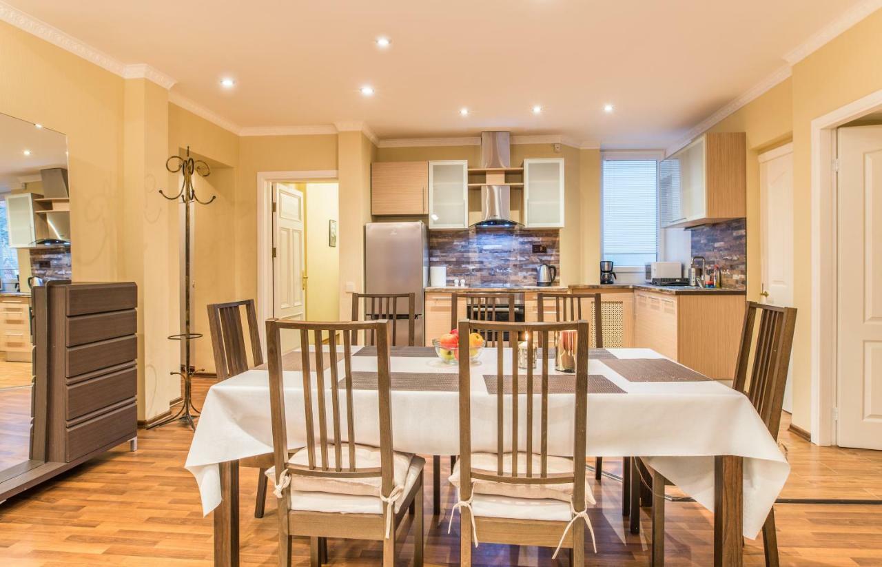 Charming Spacious 3 Bedroom In Old Town 里加 外观 照片